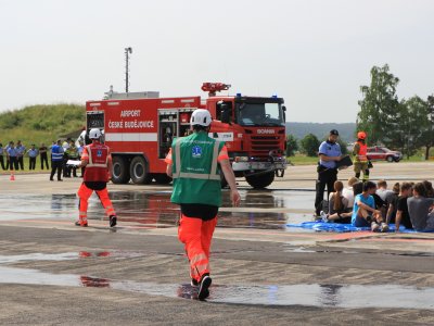 Letecká nehoda na přistávací ploše Letiště České Budějovice - cvičení složek IZS