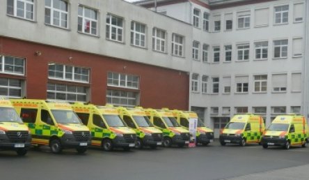 Záchranáři v ZZS MSK uvedli do provozu dvanáct nových sanitních vozidel