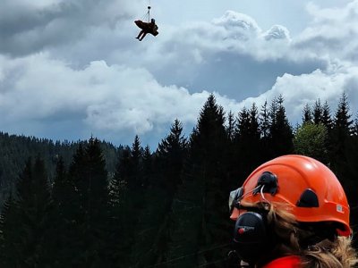 Výcvik leteckých záchranářů v Beskydech