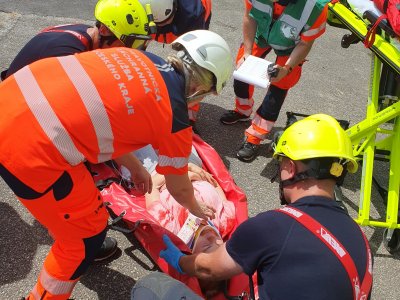 Letecká nehoda na přistávací ploše Letiště České Budějovice - cvičení složek IZS