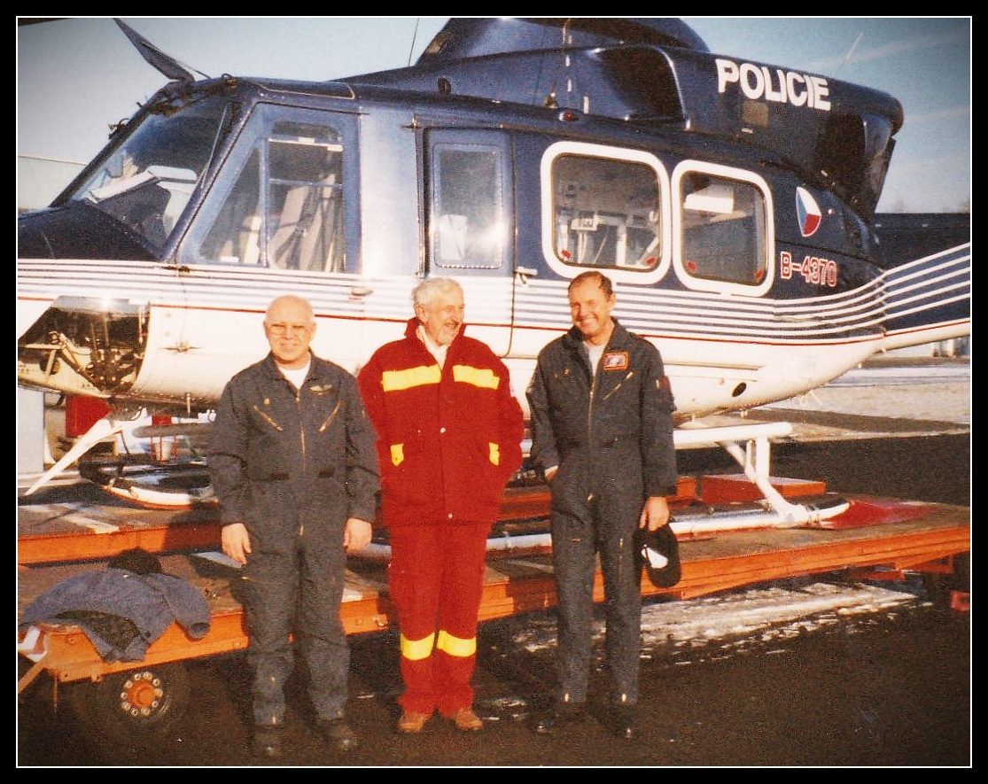 DO LETECKÉHO NEBE ODEŠEL  JOSEF KNOTEK