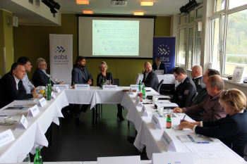 Karlovarský kraj chce být vzorem ve využívání pasivní bezpečnostní infrastruktury na silnicích